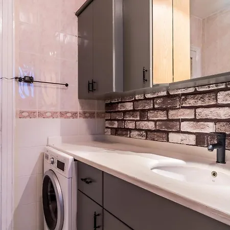 Apartament Centrally Located Flat In Besiktas Stambuł